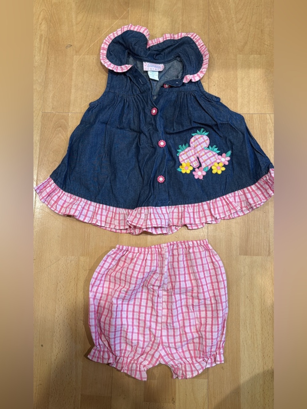 Vintage gingham bloomer outfits